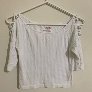White crop top, detailed crop top, cute crop top